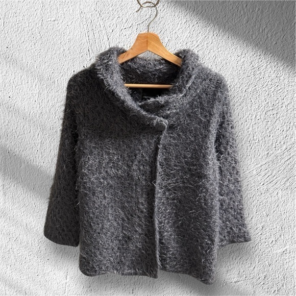 Cynthia Rowley Sweaters - Women’s CYNTHIA ROWLEY NWOT Sweater Coat Size M